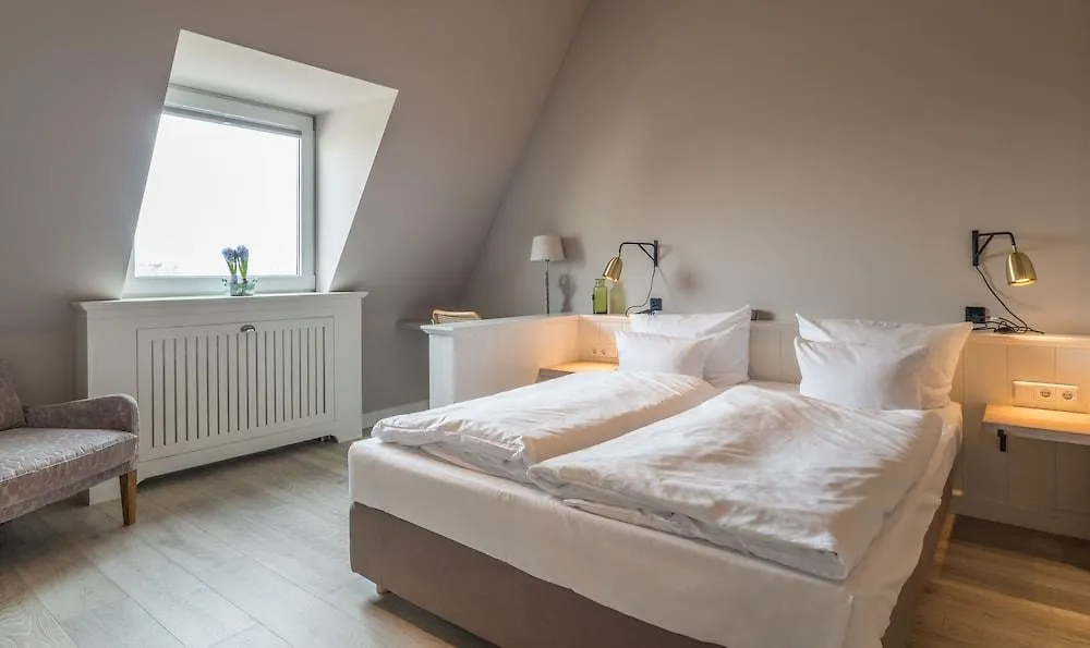 Limehome Berlin Chausseestrasse Germany